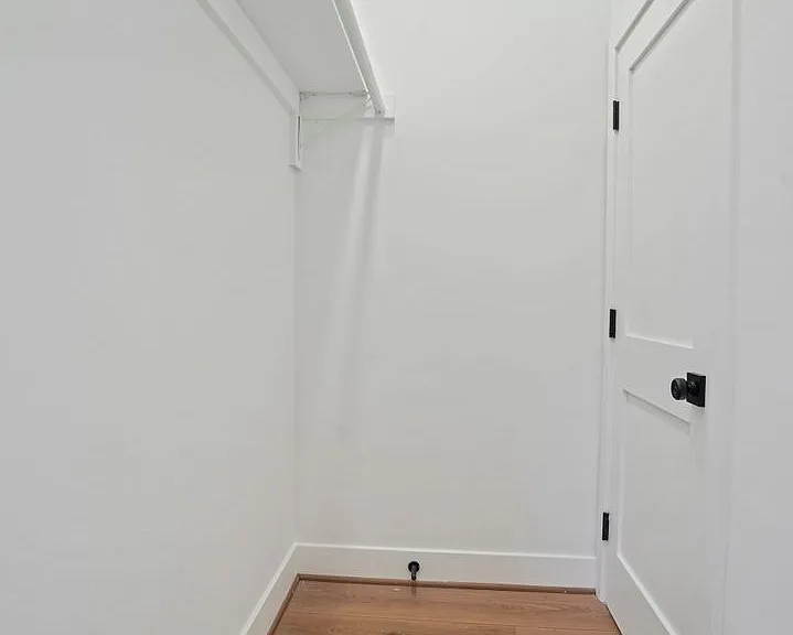 235 F St NE — Photo 40