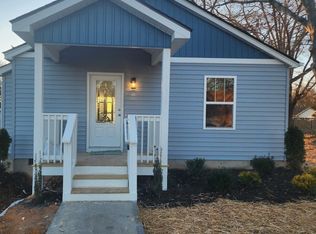 204 Farrow Cir, Fountain Inn, SC 29644