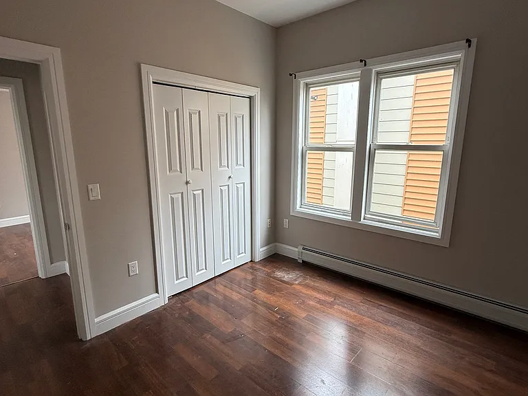 1563 Springfield Ave #4 — Photo 8