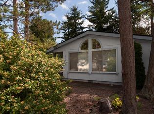 2137 Victoria Ave, Port Townsend, WA 98368