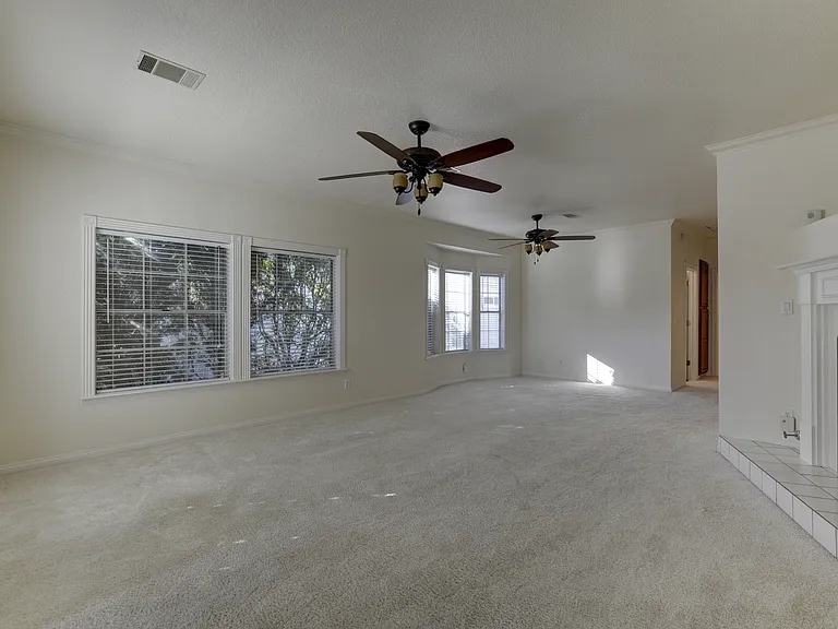 1759 N Baker St — Photo 6