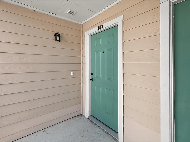 3663 Nasa Pkwy #403 — Photo 8
