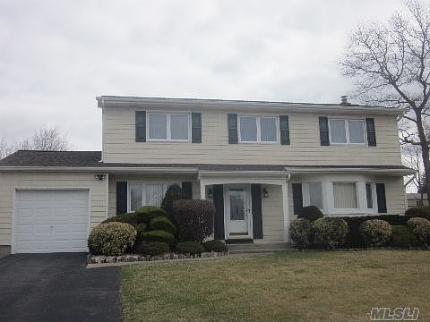 1st image of 3 Beverly Ct