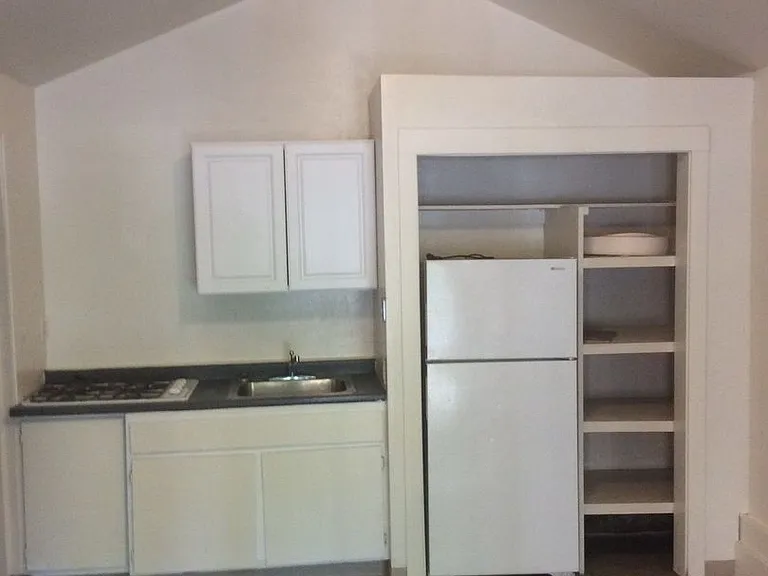 247 W 2nd Ave — Photo 5