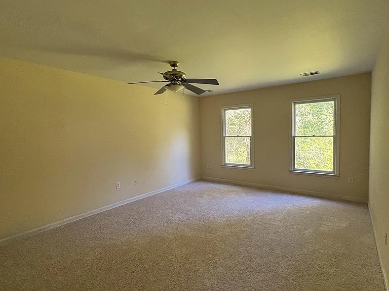 3502 Holly Rd — Photo 17