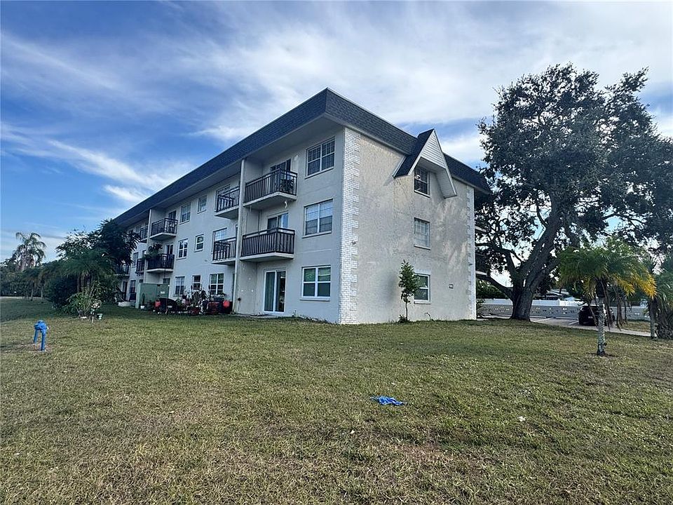 1st image of 1185 58TH STREET N
