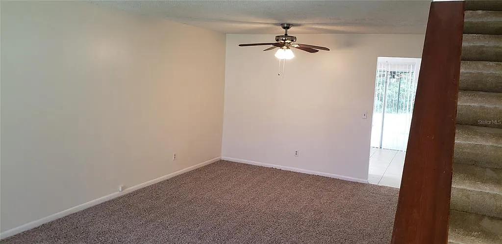 3 bed, 2.0 bath, 1407 sqft, $2,095 — Photo 4