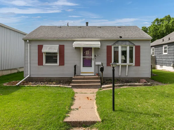 948 42nd Ave, Rock Island, IL 61201