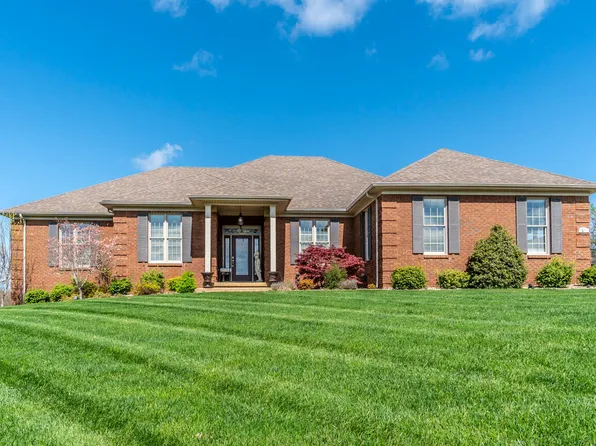 1602 Merlot Ct, Berea, KY 40403