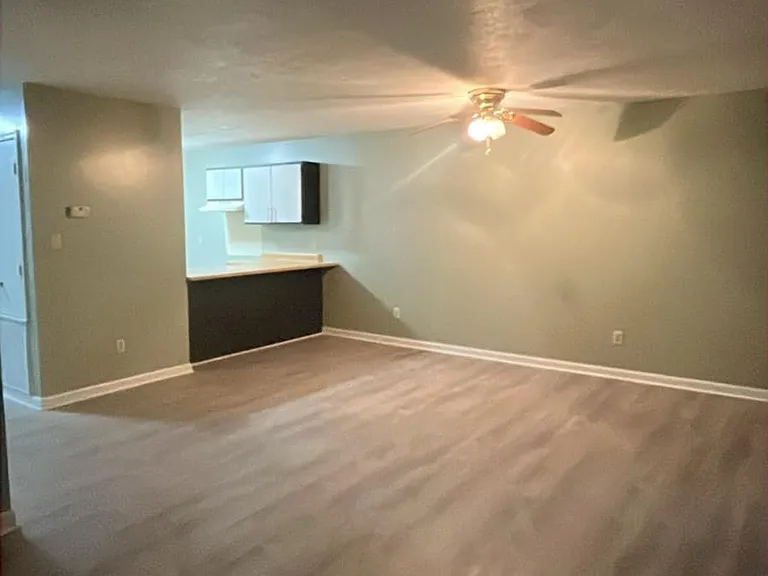 5703 Aftonshire Dr #MAIN — Photo 3