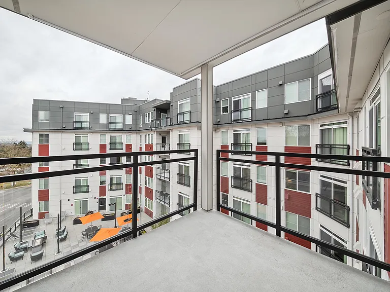 Sunset Terrace — Photo 12