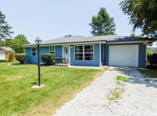 2363 N Oak Dr, Bluffton, IN 46714