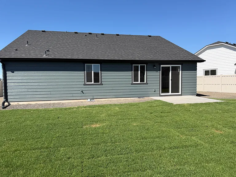 11147 Bluefield Dr — Photo 12