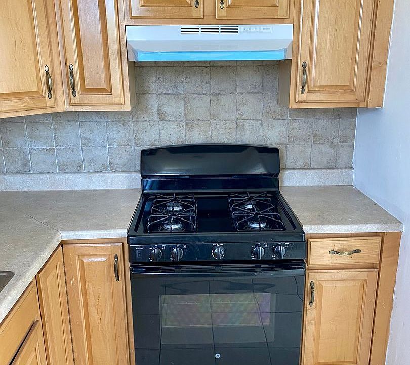 1st image of 5669 W Berks St #3