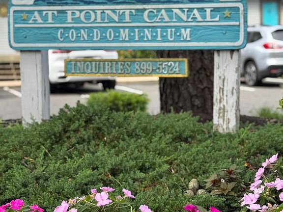 4th image of 1525 Hulse Road #7