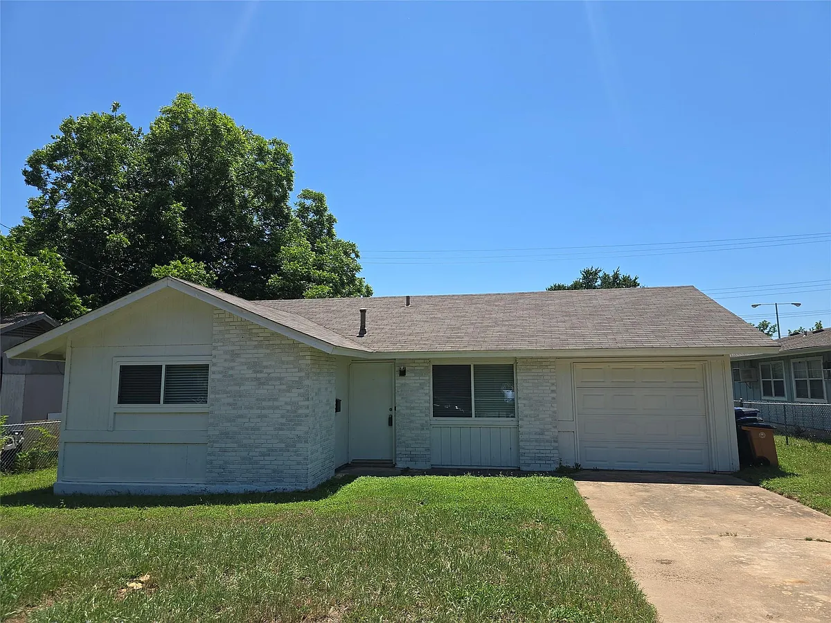 Building Photo - 6103 Calmar Cv