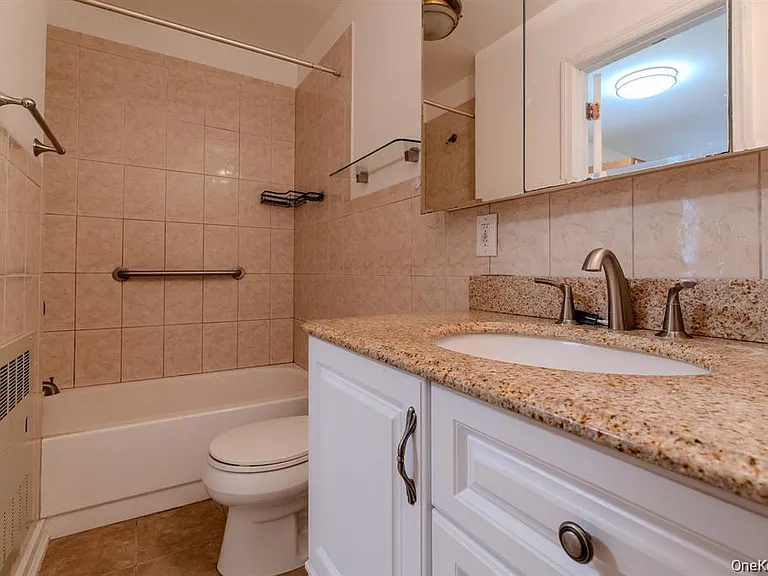 21 Mount Snow Ln — Photo 10