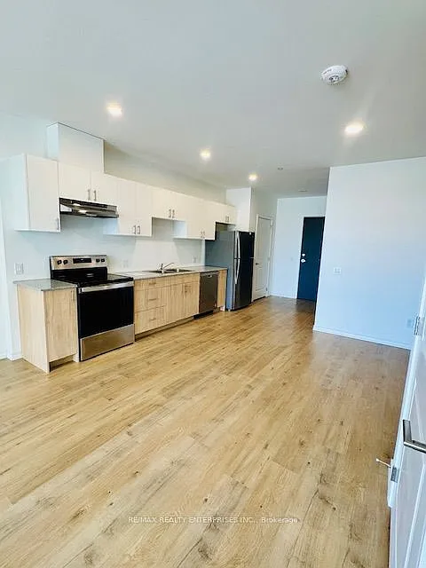 191 Elmira Rd S — Photo 3