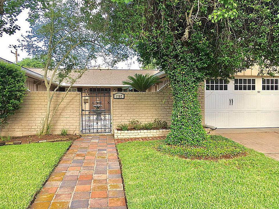 1st image of 1707 Driftwood Ln