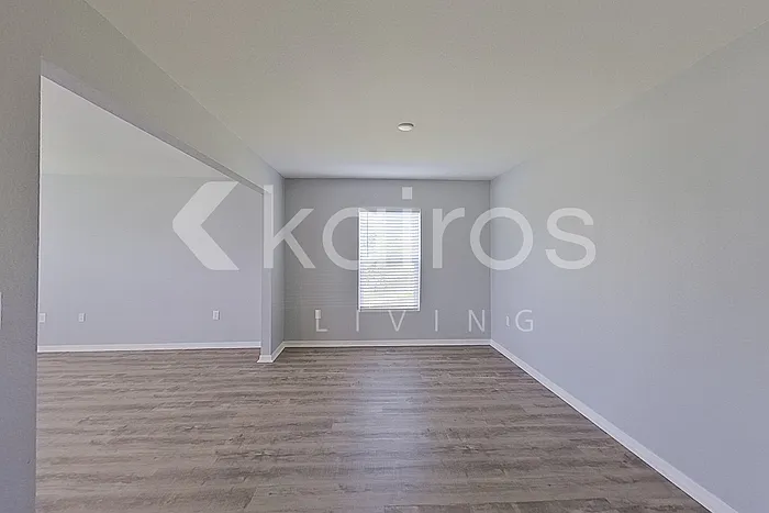 4 bed, 2.0 bath, 1650 sqft, $2,145 — Photo 2