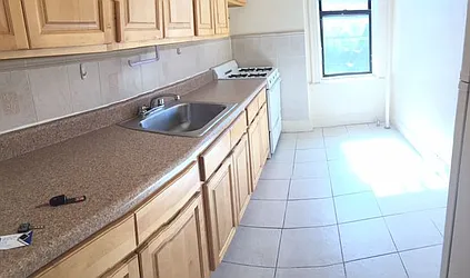 Rented by Smart NY Realty LLC