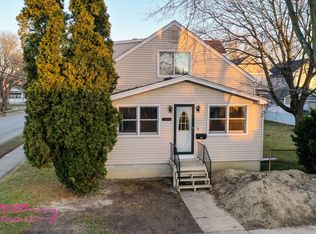 3690 Phillips Ave, Berkley, MI