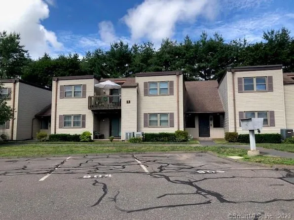 909 Twin Circle Drive #909, South Windsor, CT 06074