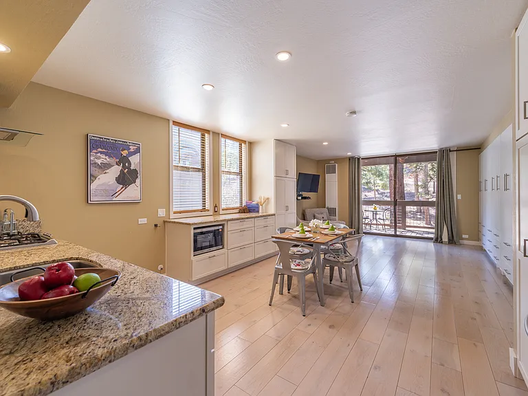 3173 Aspen Grove Rd — Photo 8