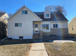 1511 S 3rd St, Aberdeen, SD 57401
