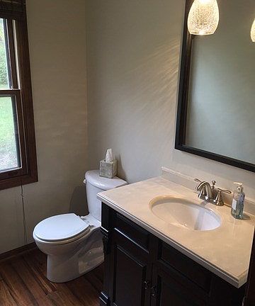 4th image of 3949 Bordeaux Dr