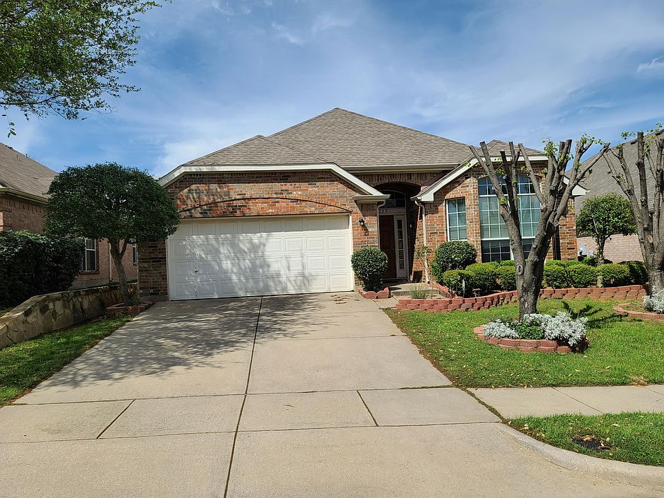 1st image of 209 Crepe Myrtle Dr