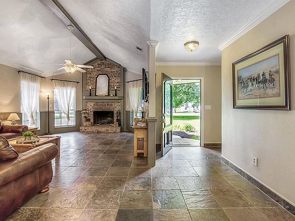 4th image of 22710 Bramblevine Dr