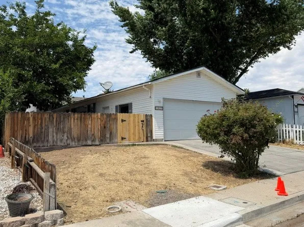 2925 Harding Cir, Reno, NV 89503