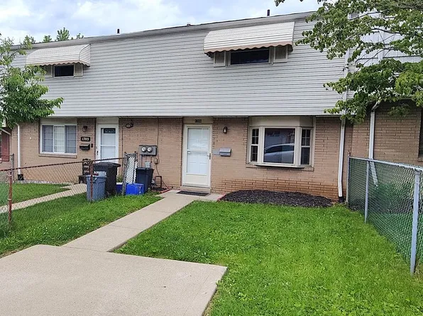 1704 Anna Ave, West Mifflin, PA 15122