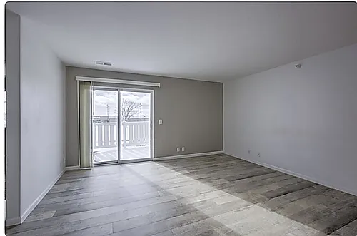 Floor plan 7517 - 12 third floor unit - available September