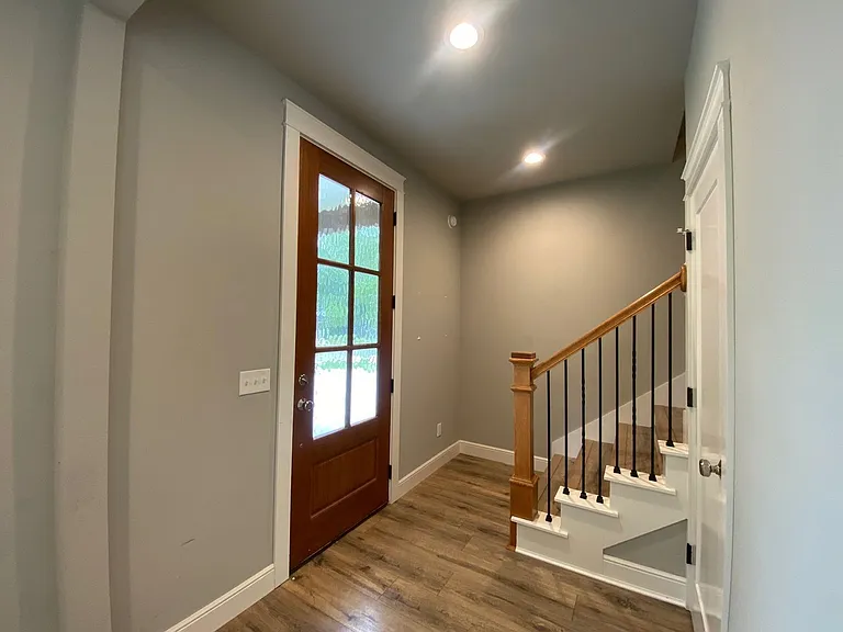 307 S Atoka Ave — Photo 4