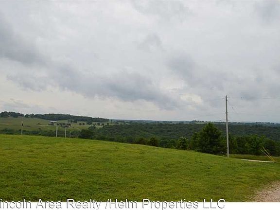 3rd image of 2020 S Mitchell Ave