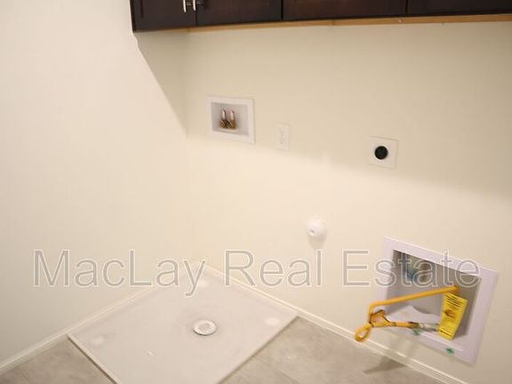 4th image of 10676 W Golson Dr