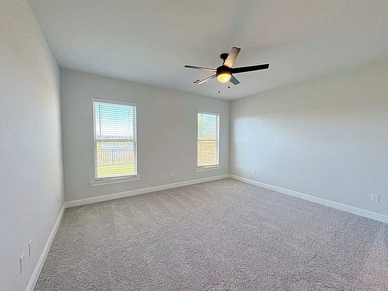 722 Bellegrove Square Ave — Photo 21