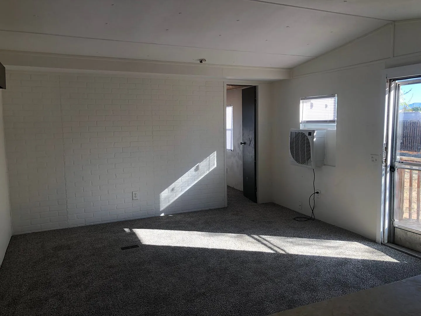 Central 5215 — Photo 3