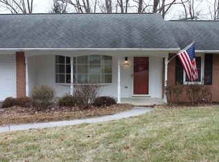 1240 Chestnut Dr, Christiansburg, VA 24073