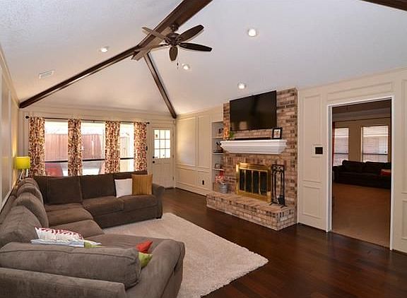 5th image of 2008 Carillon Ln