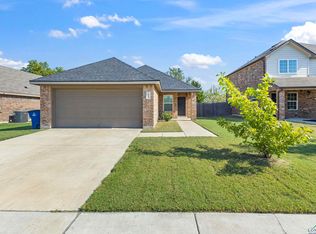 3408 Robin Rd, Ennis, TX 75119