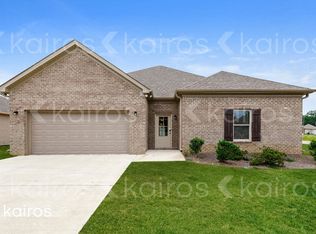 204 White Oak Cir, Lincoln, AL 35096