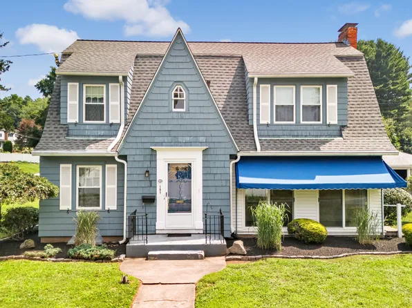151 Pitkin Street, Manchester, CT 06040