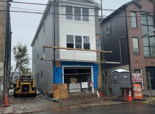 409 S 10th St, Newark, NJ 07103