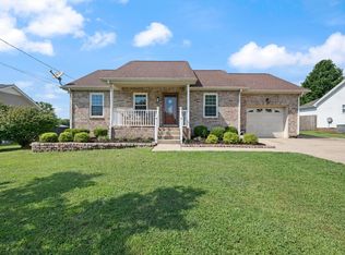 109 Cartwright Pkwy, Millersville, TN 37072