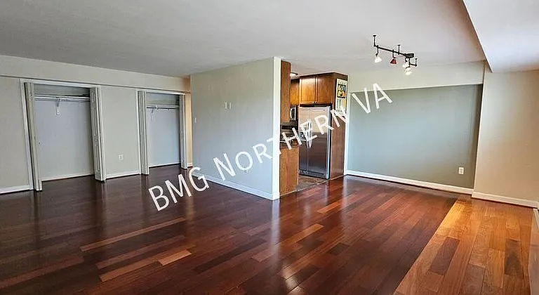 5410 Connecticut Ave NW #701 — Photo 2