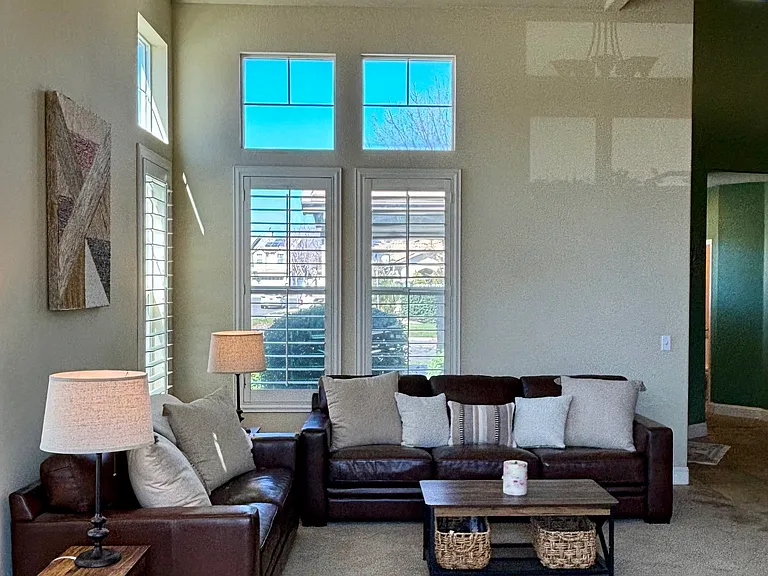 2099 Forest Glen Ct — Photo 3