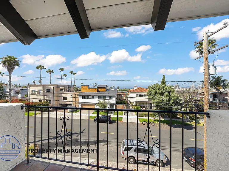 708 N. Juanita Ave. — Photo 30